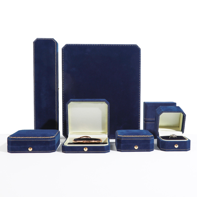 1714444593168478.jpg blue jewelry box.jpg